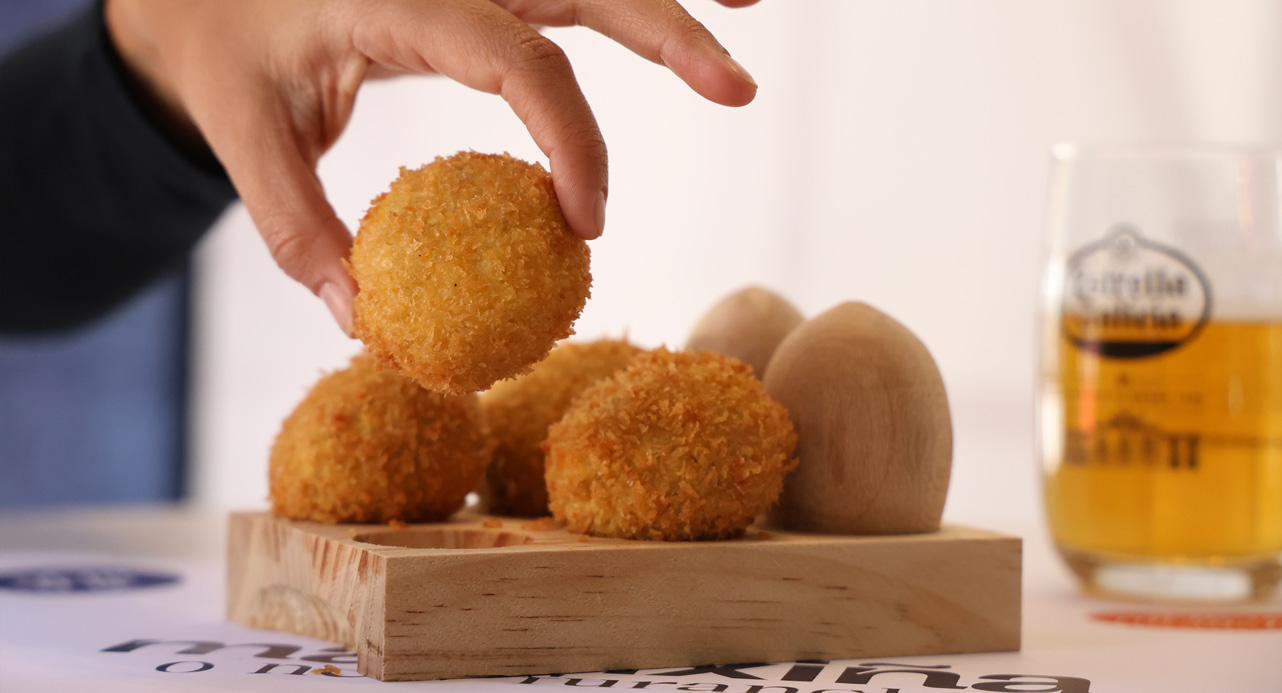 el mejor furancho gallego en valencia croquetas maruxiña